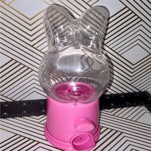 Screw top jelly bean dispenser